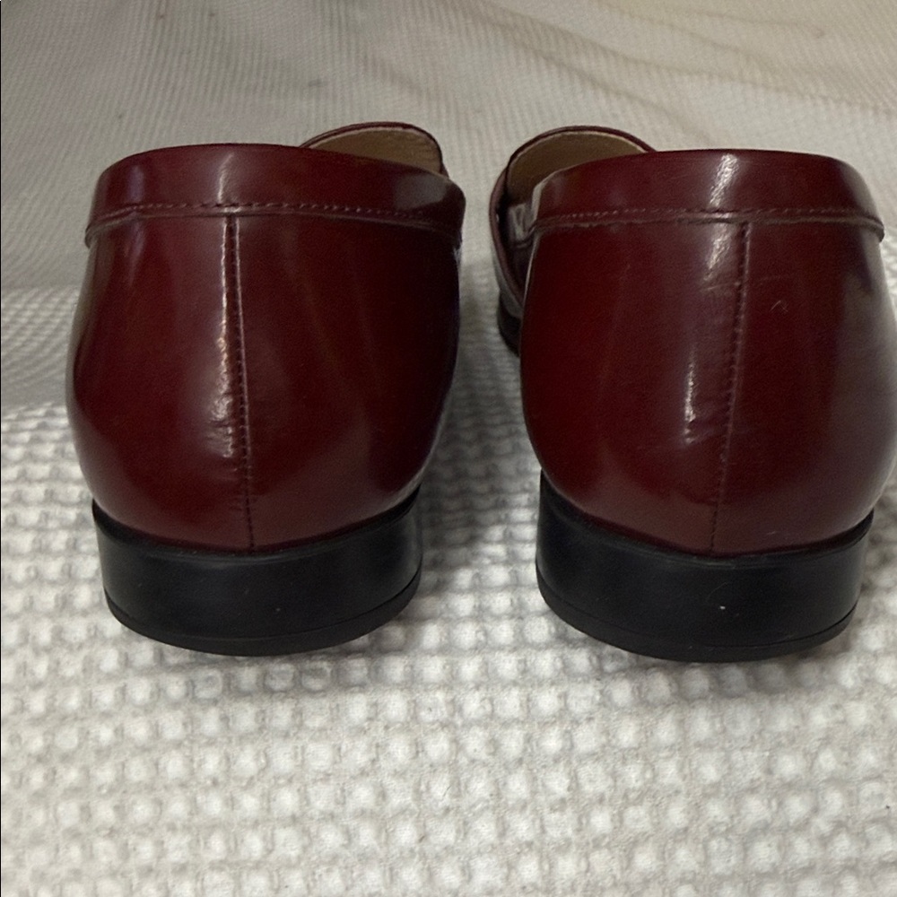 Via Spiga Women's Deep Red Loafers - 8.5 - Picture 3 of 7